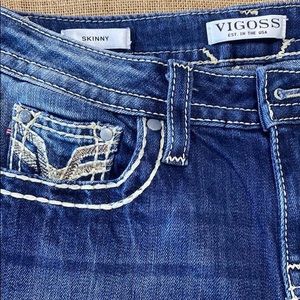Vigoss skinny jeans. Size 2